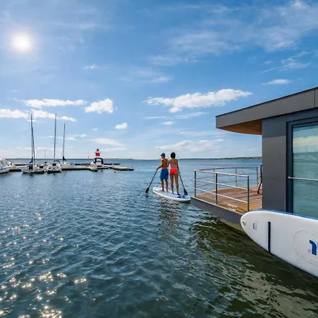 Semesterbostad Floatinghouse Hideaway Lp26 Klitten